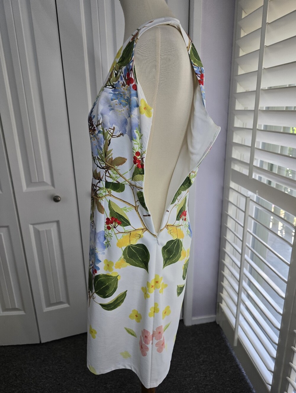 FOND White Floral Botanical Sleeveless A-Line Dress - Picture 6 of 9